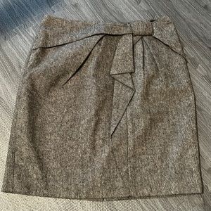 Banana republic petite 00 mini skirt with bow